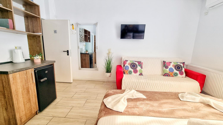 Others 5, KYD VILA - Studiouri si Apartamente la 100m de Plaja Debarcader, Tuzla