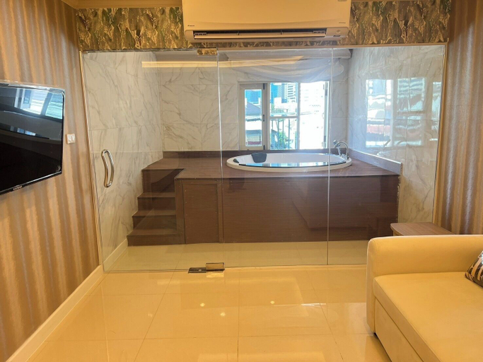 Bathroom 5