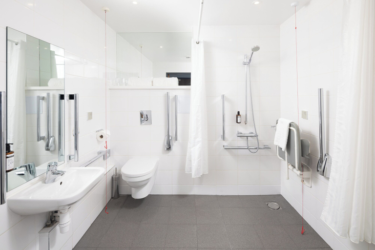 Bathroom 5, Point A London Canary Wharf, London