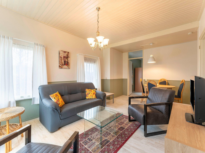 Living room, Attractive Holiday Home in Spier With Garden, Midden-Drenthe