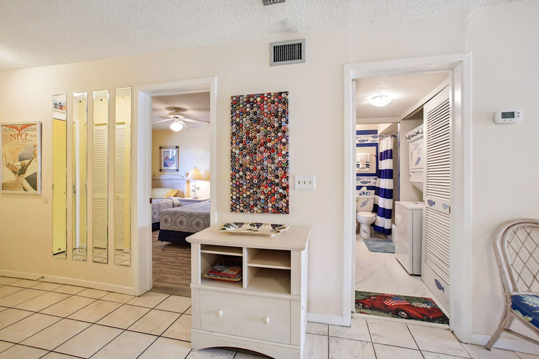 Room 2, Oceanfront Hibiscus D203 St Aug Free Tix, Saint Johns