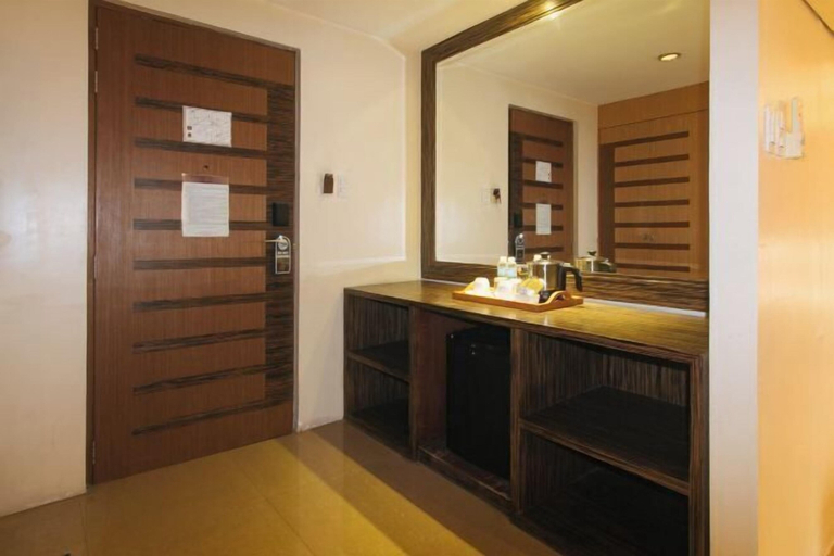 Bathroom 27