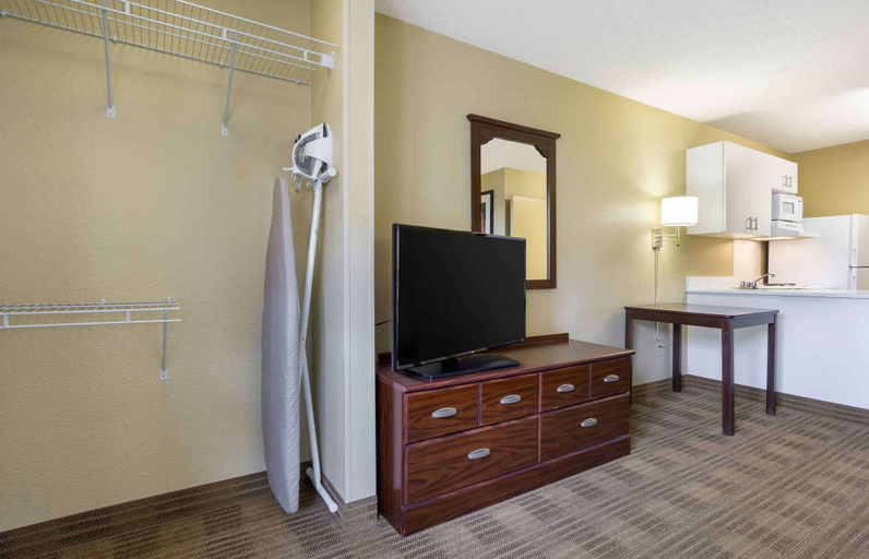 Bedroom 3, Extended Stay America Suites Tacoma South, Pierce