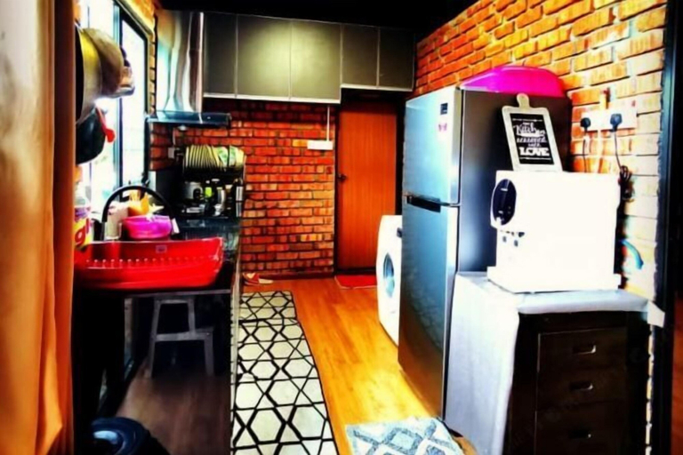 Dining Room 4