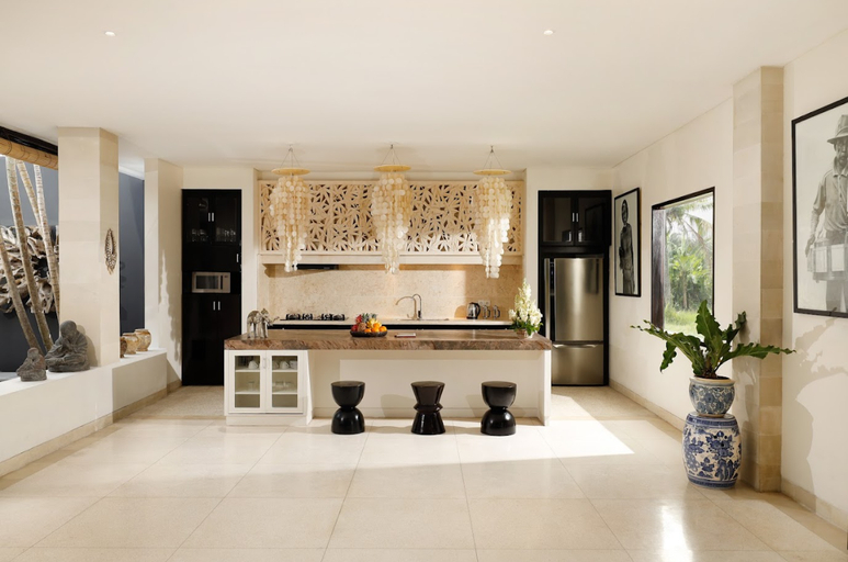Others 5, Black Beach Villa - Absolute Beachfront , Tabanan