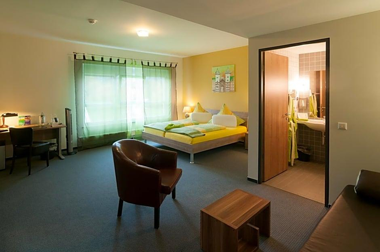 Bedroom 4, Park Hotel Leimen, Rhein-Neckar-Kreis