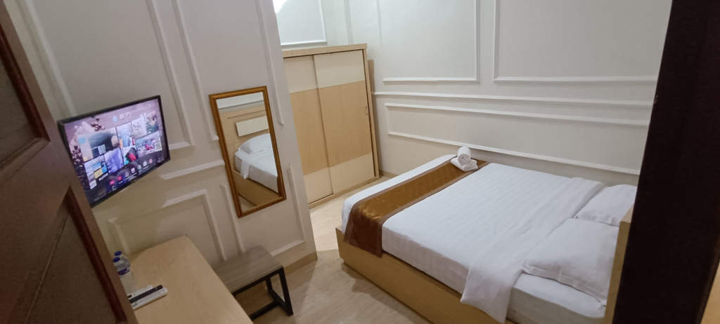 Binamu Hotel Syariah Jeneponto Room Type - Deluxe King atau Queen