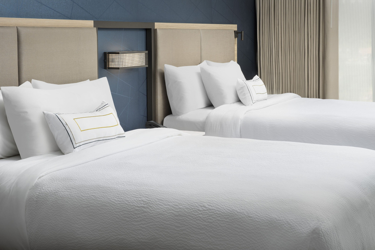 Bedroom 2, SpringHill Suites by Marriott Atlanta Perimeter Center, Fulton