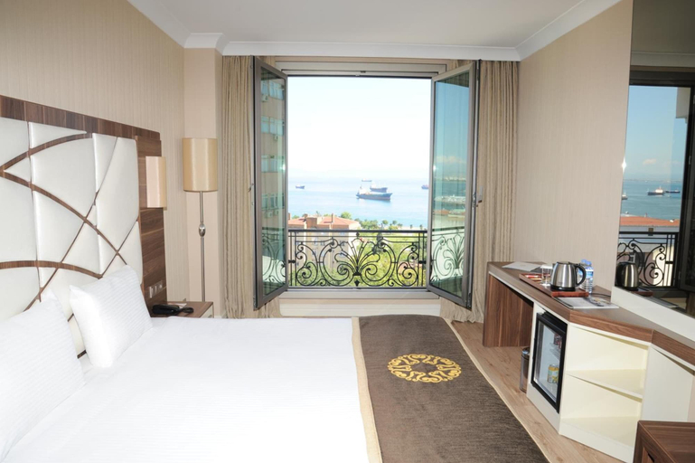 Bedroom 2, The Grand Mira Hotel, Pendik