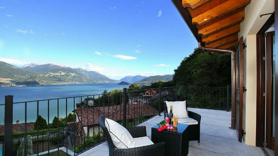 Others 2, Villa Serena, Como