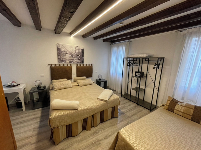 Bedroom 3, Albergo Marin, Venezia