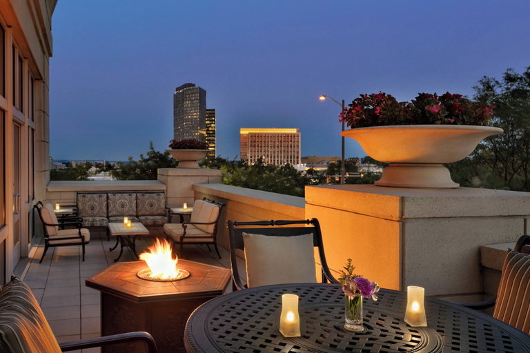 Food & Drinks 4, Courtyard by Marriott Tysons McLean, Fairfax