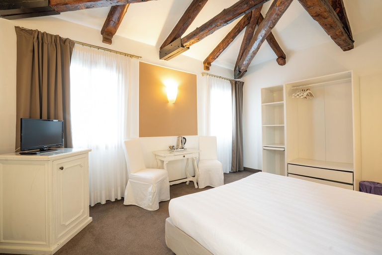 Bedroom 2, Alla Corte Rossa, Venezia