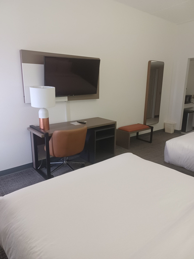 Bedroom 4, Comfort Inn & Suites Madison East Interstate I-90, Dane