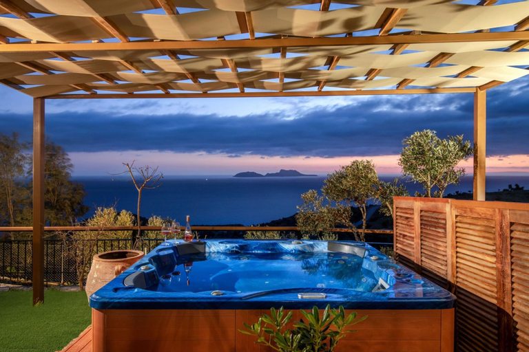 Room 5, Giannios Traditional Superior Suite by Estia, Crete