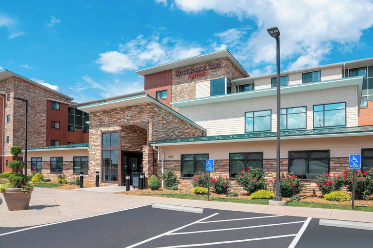 Exterior & Views 2, Residence Inn Akron South/Green, Summit