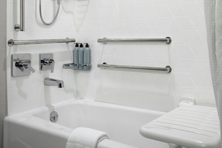 Bathroom 4, Courtyard by Marriott St. Paul Downtown, Ramsey