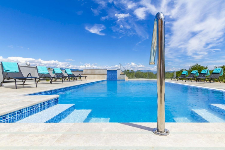 Balcony/terrace 5, Mediterranean Luxury Villa Jele, Dobrinj