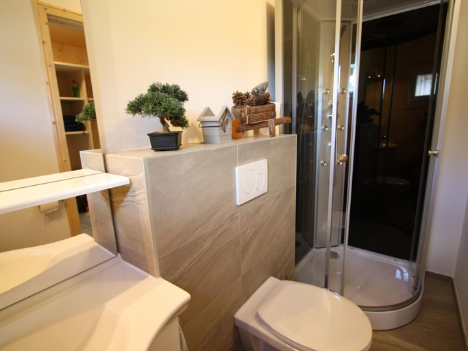 Bathroom 3, Wooden Chalet in Hohentauern With Sauna, Murtal