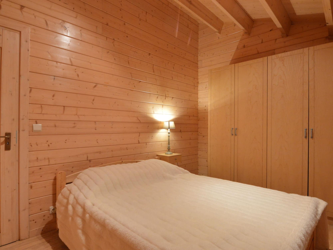 Bedroom 2, Peaceful Chalet Retreat, Antwerpen
