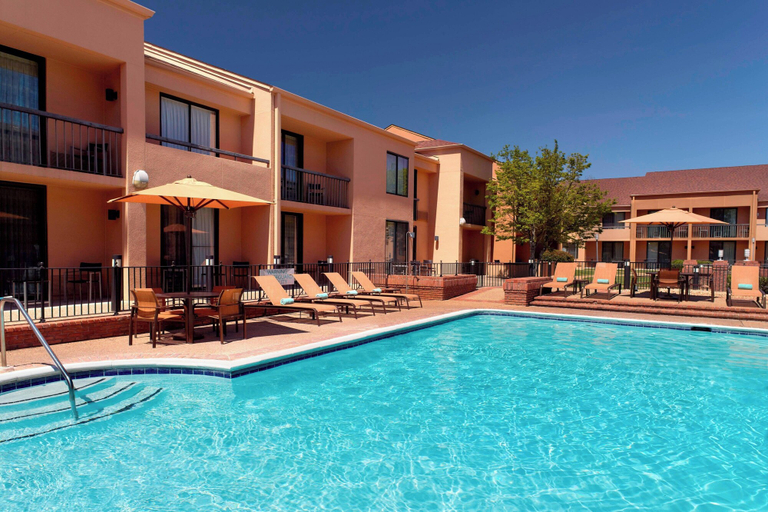 Sport & Beauty 5, Courtyard by Marriott Columbus, Muscogee