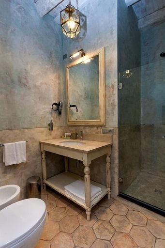 Bathroom 5, Relais Del Maro, Imperia