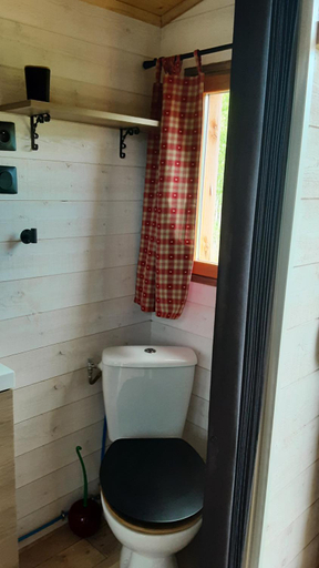 Bedroom 3, tiny house, Charente