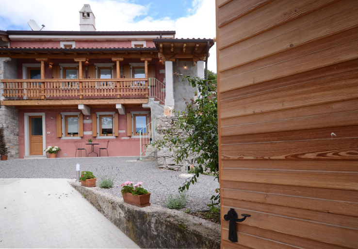 Exterior & Views 1, Matijevi Apartments, Trieste