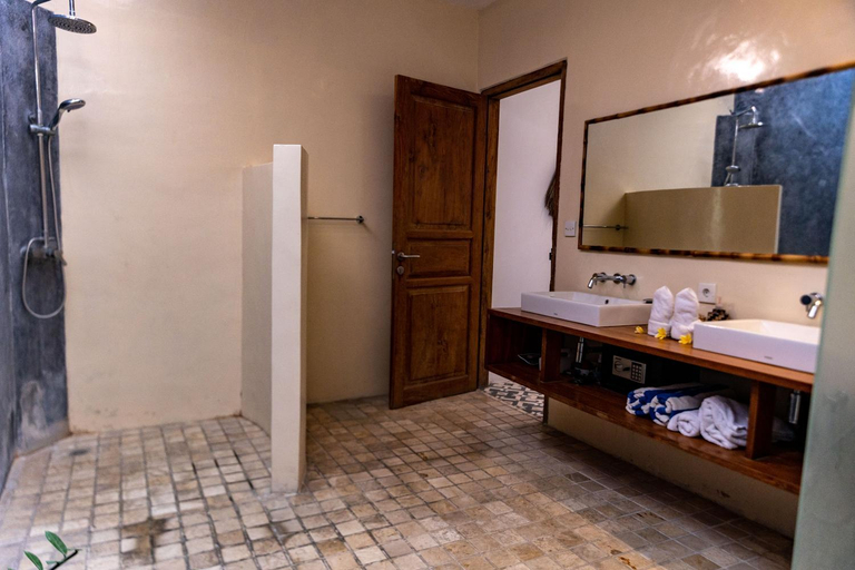 Bathroom 5, Villa Oulala, Badung