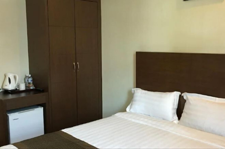 Bedroom 6