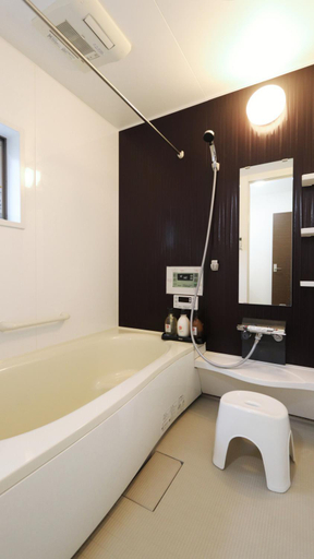 Bedroom 2, Osaka Large Family House 7 Bedrooms 2 Baths Free Parking, Osaka