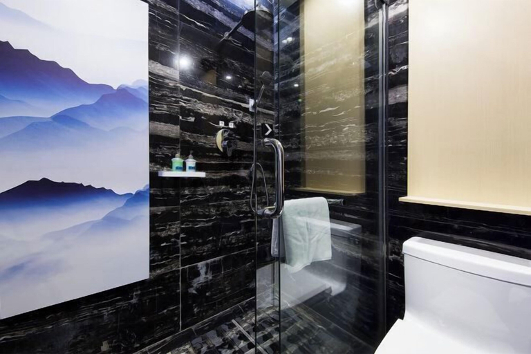 Bathroom 4