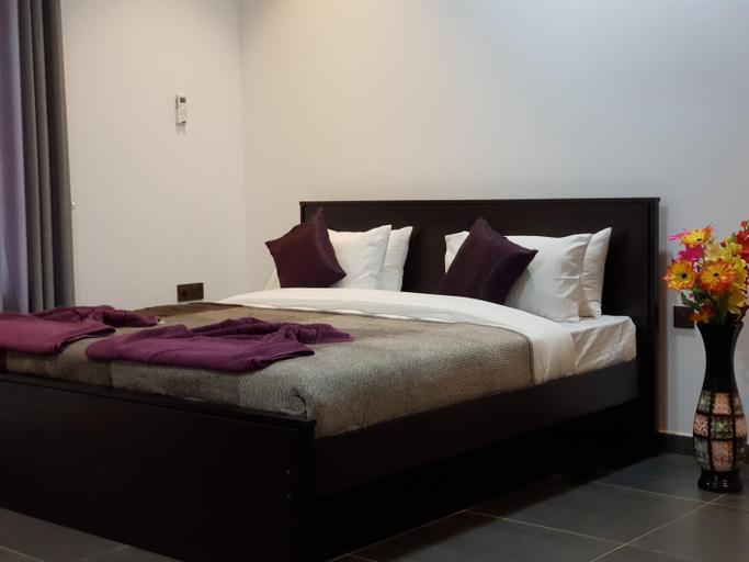 Others 5, Taj Residence, Puttalam