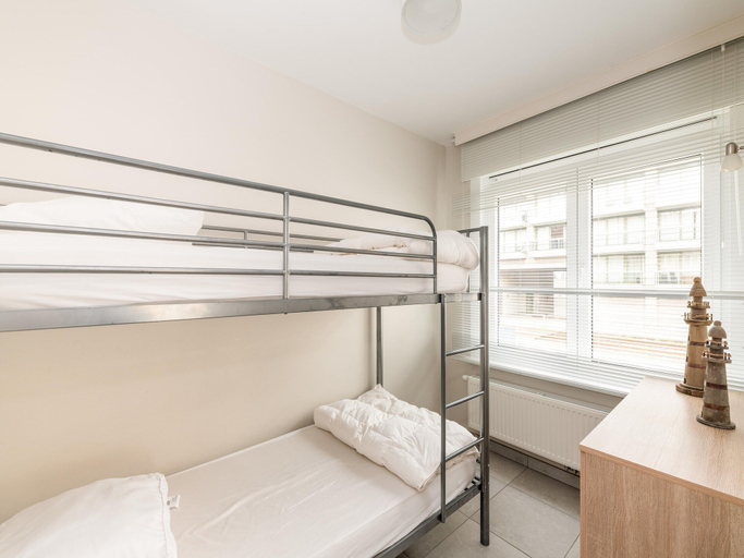 Bedroom 5, Apartment Nieuwpoort Near Sandy Beach, West-Vlaanderen