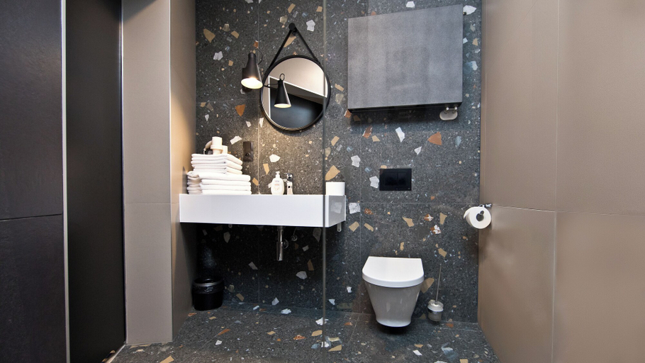 Bathroom 4, Aparthotel Biała Perła – Czarna Góra Resort | Sun & Snow, Kłodzko