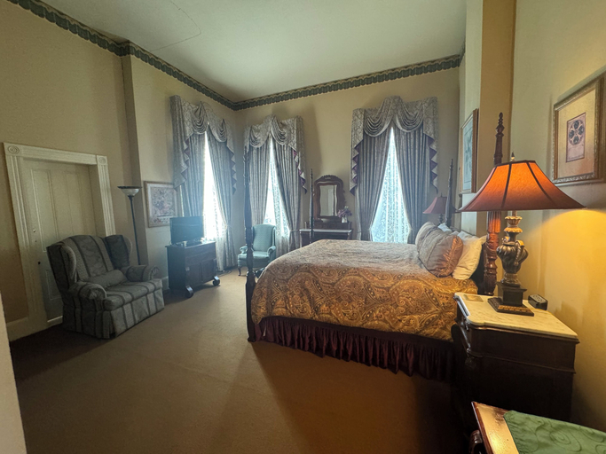 Bedroom 5