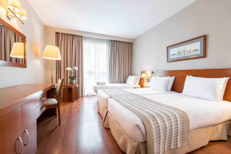 Bedroom 2, Eurostars San Lazaro, A Coruña