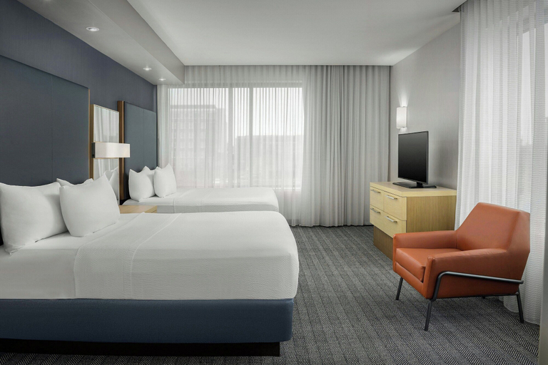 Bedroom 3, Courtyard Muncie at Horizon Convention Center, Delaware