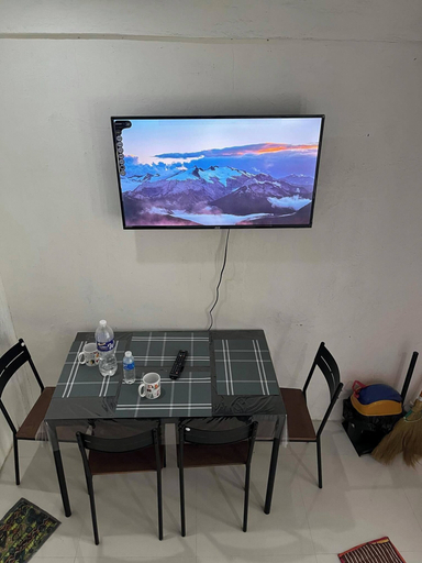 Dining 5, 1 Bed House - Sleeps 2 - Parking - Wifi, Zamboanga City