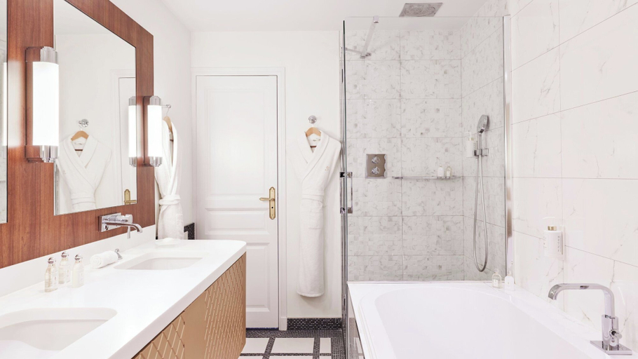 Bathroom 2