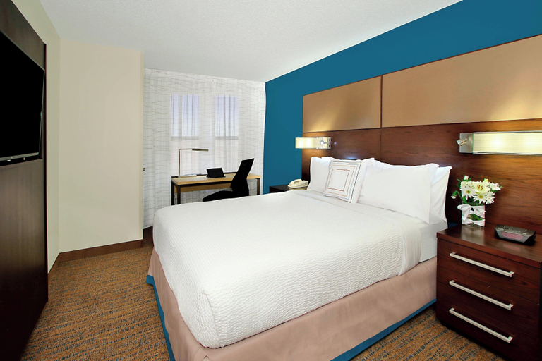 Bedroom 4, Residence Inn by Marriott Colorado Springs South, El Paso
