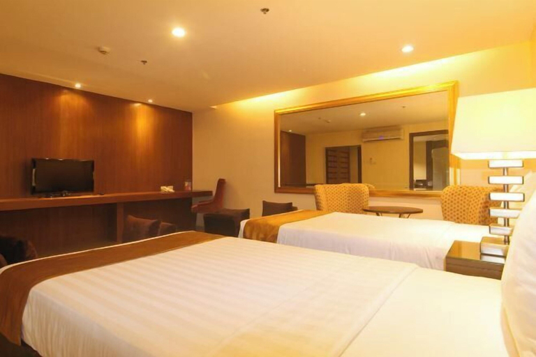 Bedroom 13
