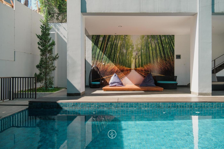 Swimming Pool 10