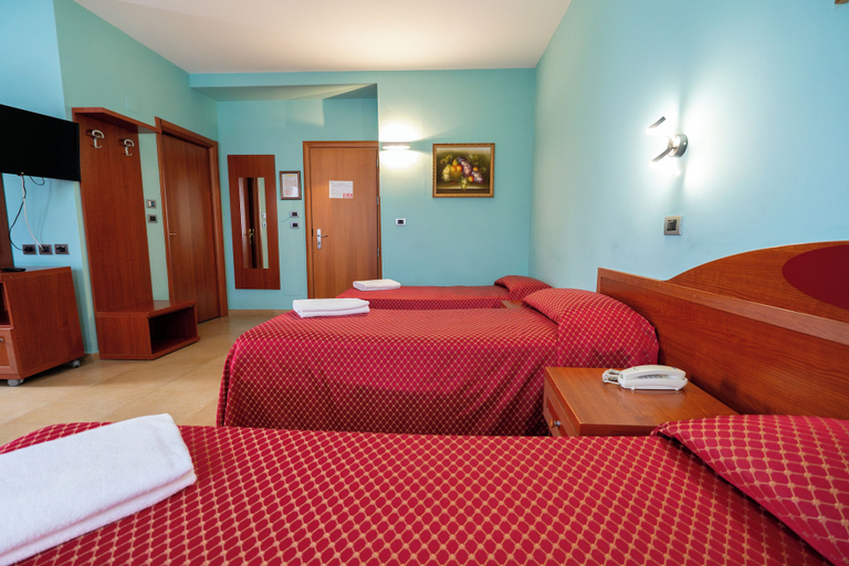 Bedroom 8