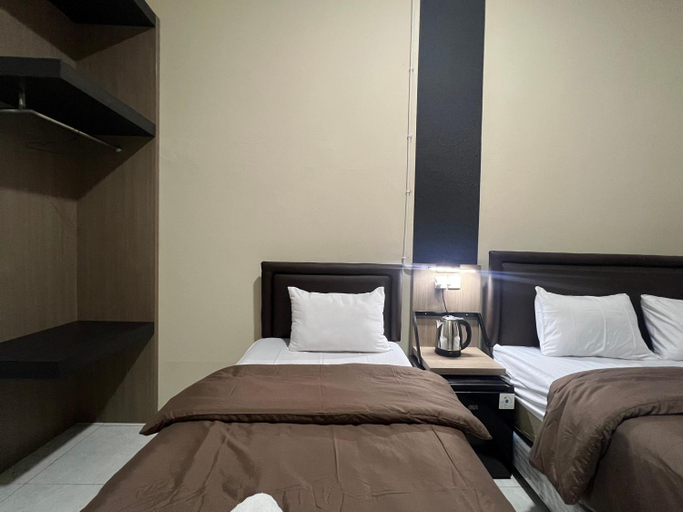 Bedroom 18