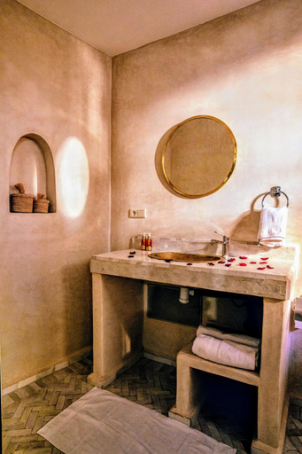 Bathroom 4, Riad Zazz, Marrakech