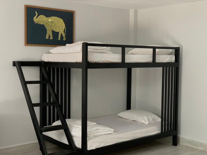 Bedroom 3, Adventure Dome Resort, Kaeb