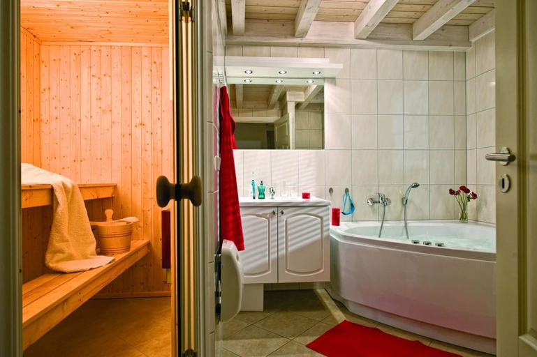 Bathroom, Reihenhauser im Schlosspark Bad Saarow, Oder-Spree