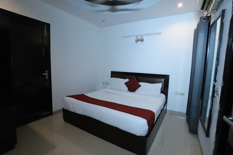 Bedroom 26