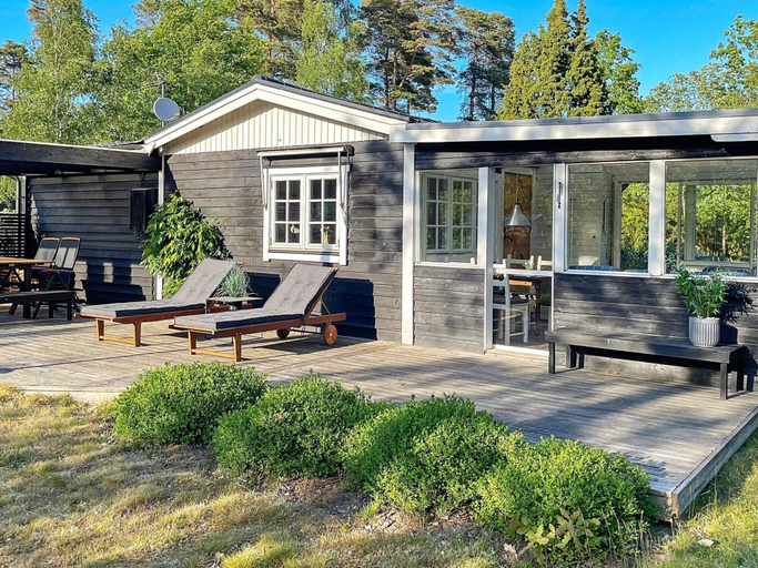 Exterior 2, 4 Star Holiday Home in Solvesborg, Sölvesborg